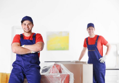 Moving boxes and packing supplies for Canary Wharf relocations