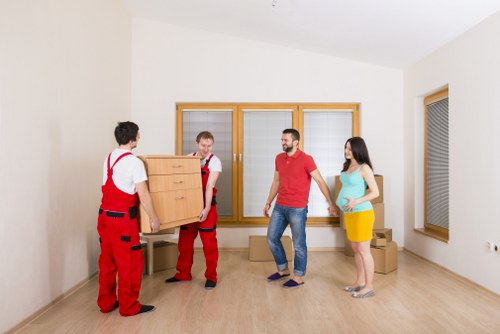 Secure storage facility options in Canary Wharf