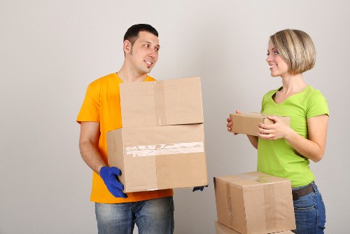 Packing and loading services for Canary Wharf home relocation